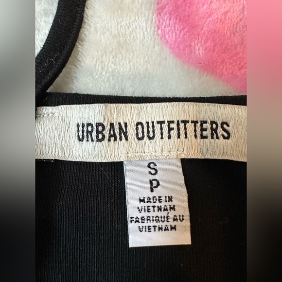 Women’s UO Sonnie Day Basque Waist Cami Mini Black & White Polka Dot Dress - Picture 6 of 10